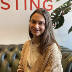 Laura Rippen, Senior Castingredacteur 